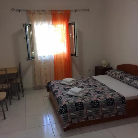 By The Sea Zaostrog, Makarska - 12951 بوداكا